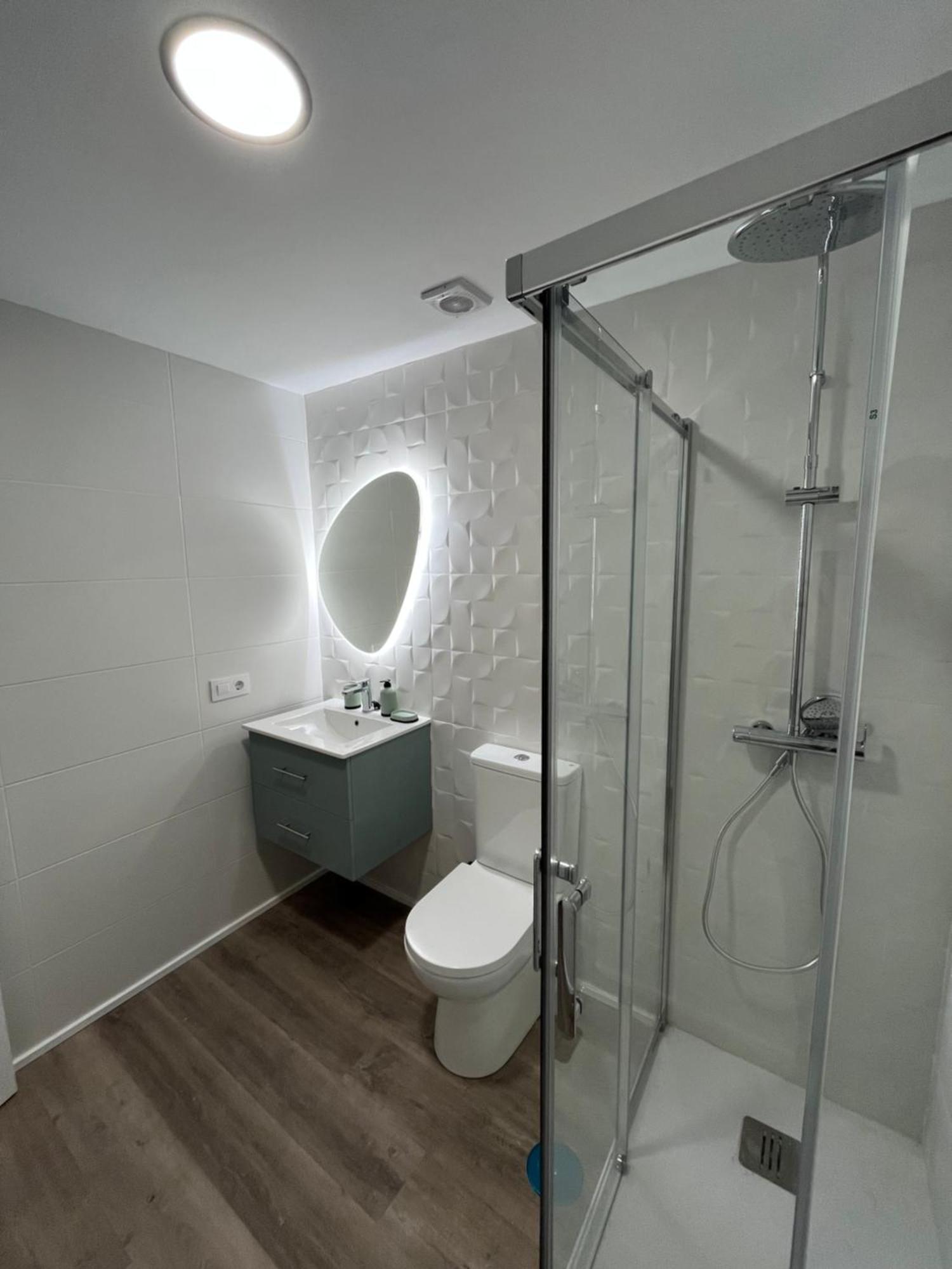 Coliving El Juan Hotel ลาสปัลมาส เด กรานคานาเรีย ภายนอก รูปภาพ