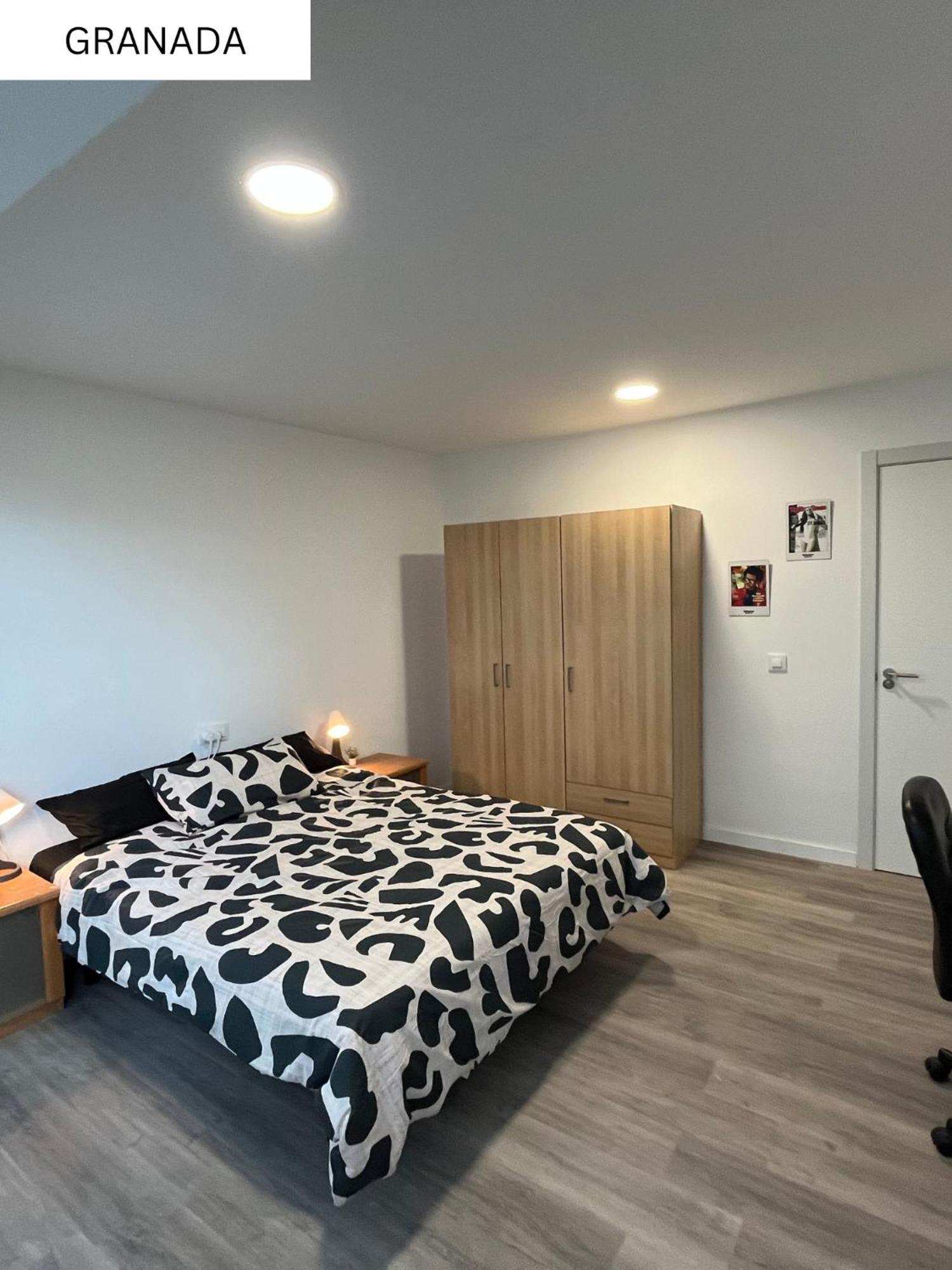 Coliving El Juan Hotel ลาสปัลมาส เด กรานคานาเรีย ภายนอก รูปภาพ